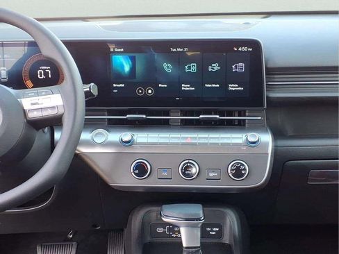 New 2026 Hyundai Kona SE FWD image 12
