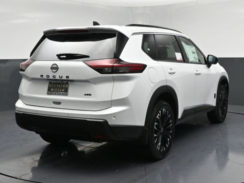New 2026 Nissan Rogue SV AWD/4WD image 4