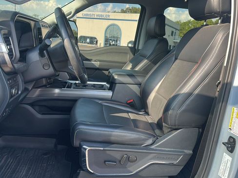 Used 2024 Ford F350 Lariat w/ Black Appearance Package AWD/4WD image 12
