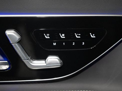 New 2026 Mercedes-Benz SL 63 AMG 4MATIC image 17
