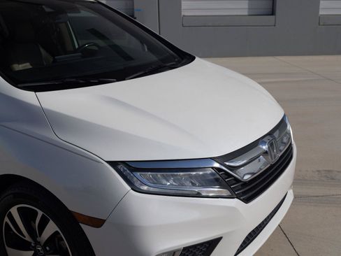 Used 2019 Honda Odyssey Elite image 16