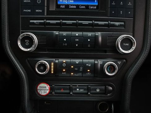 Used 2015 Ford Mustang Coupe image 35