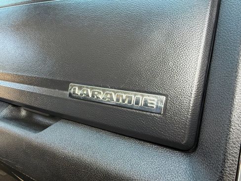 Used 2018 RAM 2500 Laramie w/ Convenience Group image 30