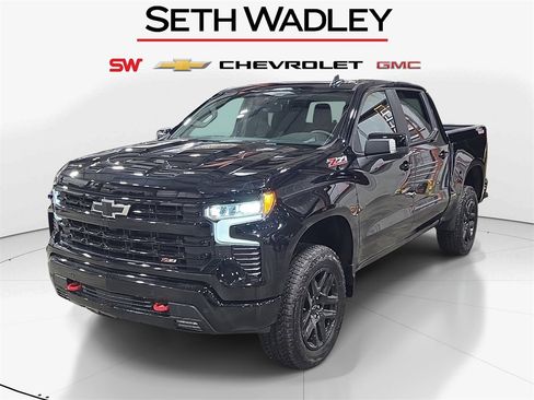 New 2026 Chevrolet Silverado 1500 LT Trail Boss w/ Safety Package image 3