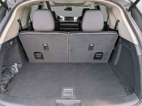 Certified 2026 Acura MDX FWD w/ Technology Package image 13