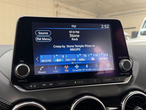 Used 2025 Nissan Sentra SV FWD image 20