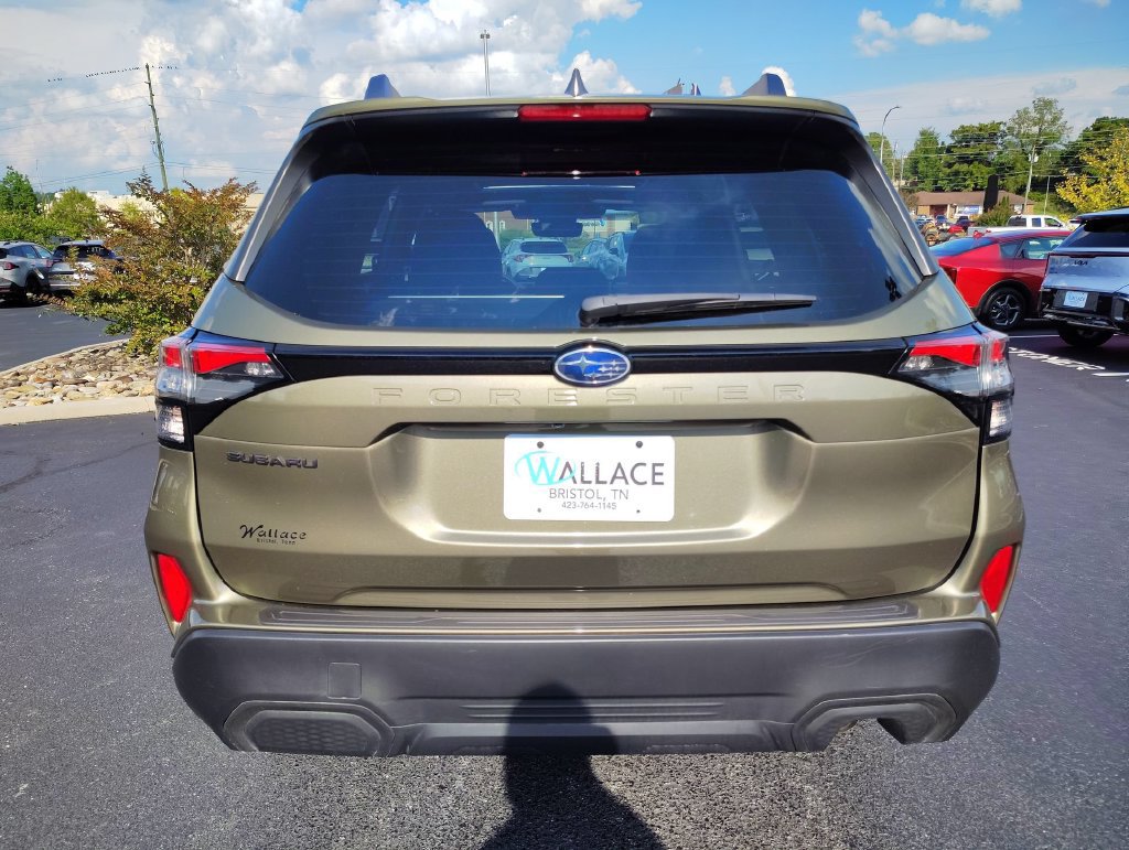 Certified 2026 Subaru Forester Premium w/ Base/Premium Plus Package AWD/4WD image 5