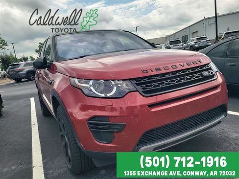 Used 2017 Land Rover Discovery Sport SE AWD/4WD image 3