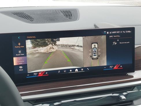 New 2026 BMW X7 xDrive40i w/ Premium Package image 17