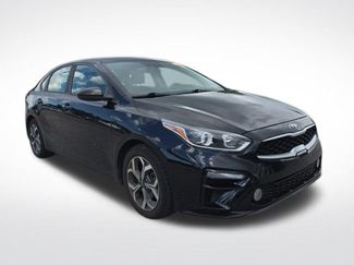 Used 2020 Kia Forte LXS FWD video 1