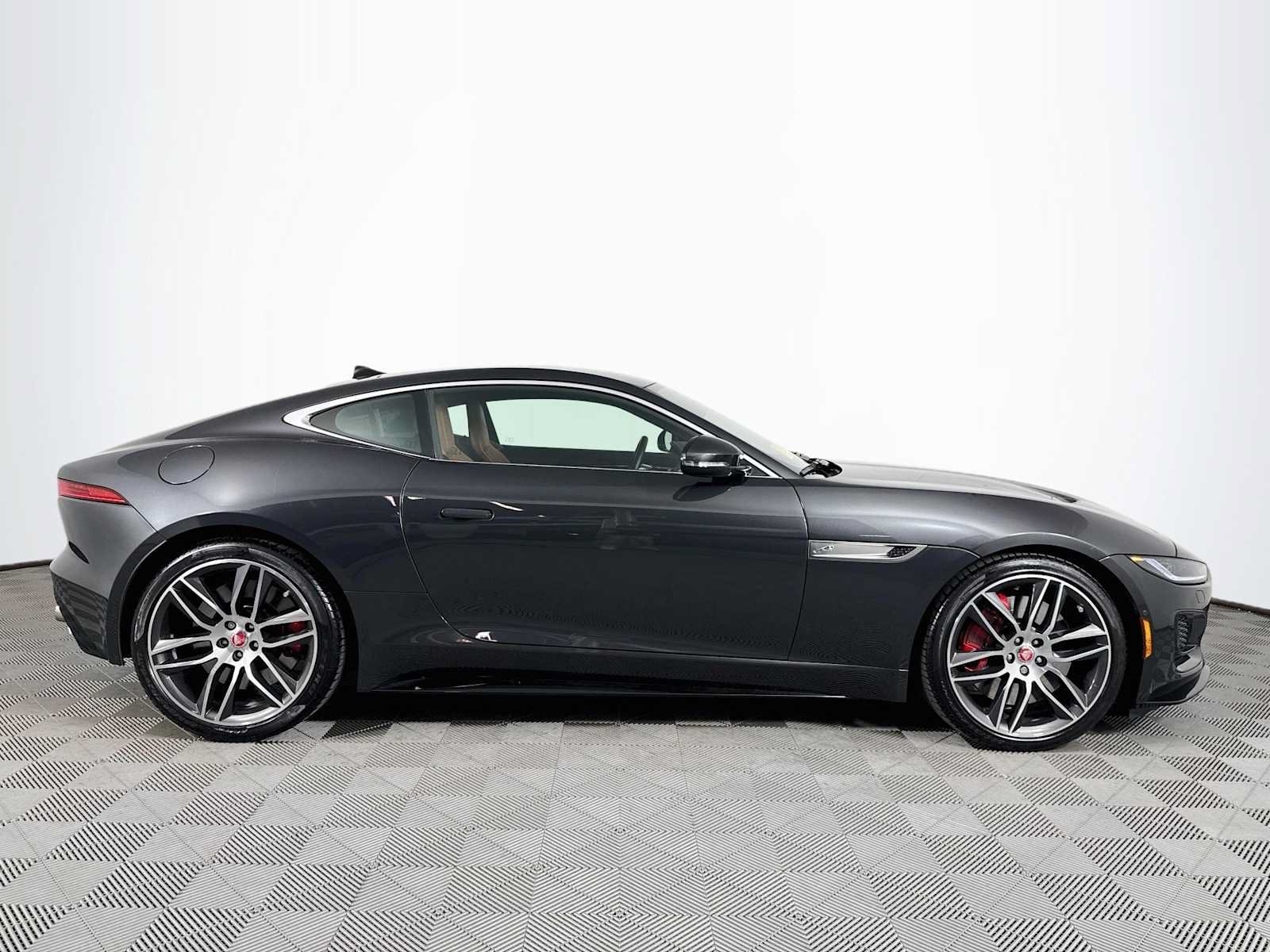 Used 2023 Jaguar F-TYPE R-Dynamic AWD/4WD image 4