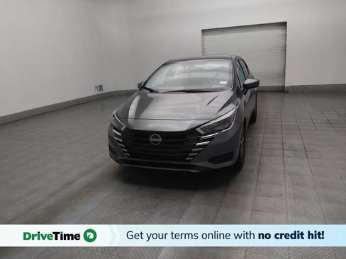 Used 2025 Nissan Versa SV FWD image 1
