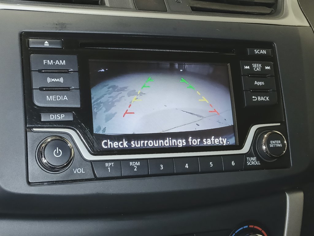 Used 2015 Nissan Sentra SV FWD image 23