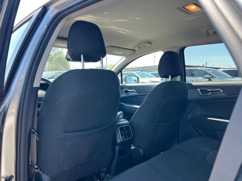 Used 2023 Kia Sportage LX AWD/4WD image 9