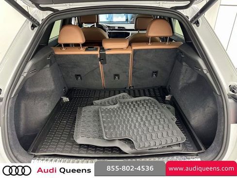 Certified 2023 Audi Q3 2.0T Premium Plus w/ Premium Plus Package AWD/4WD image 11