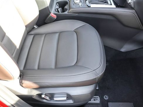 Used 2025 MAZDA CX-5 Signature AWD/4WD image 38