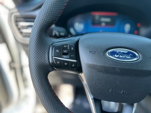 Used 2023 Ford Escape ST-Line Select w/ Tech Pack #2 AWD/4WD image 26
