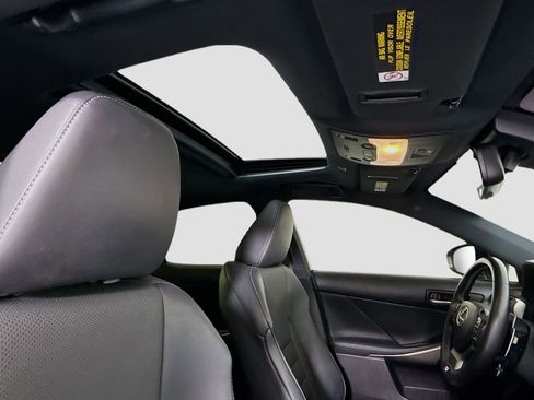 Used 2019 Lexus IS 350 F Sport w/ F Sport Package image 19