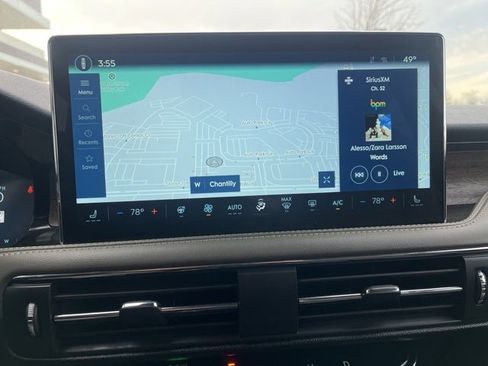 Used 2025 Lincoln Corsair Grand Touring w/ Equipment Group 301A image 33