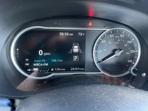 Used 2025 Nissan Versa SV FWD image 45