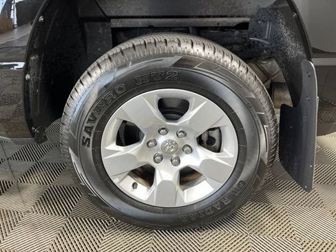 Used 2019 RAM 1500 Big Horn AWD/4WD image 11