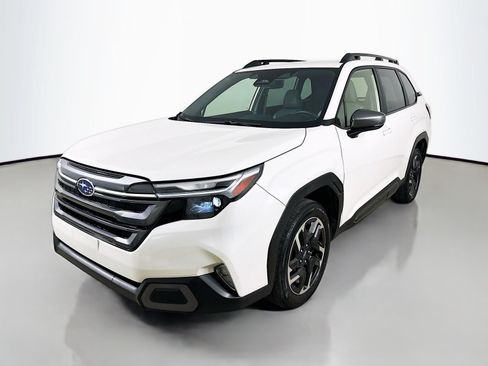 Used 2025 Subaru Forester Limited w/ Popular Package #2 AWD/4WD image 1