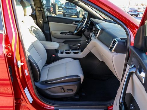 Used 2020 Kia Sportage SX image 16