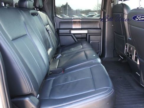 Used 2019 Ford F350 XLT w/ XLT Premium Package image 13