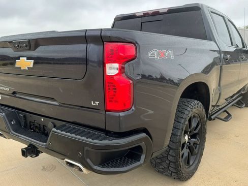 Used 2023 Chevrolet Silverado 1500 LT AWD/4WD image 13