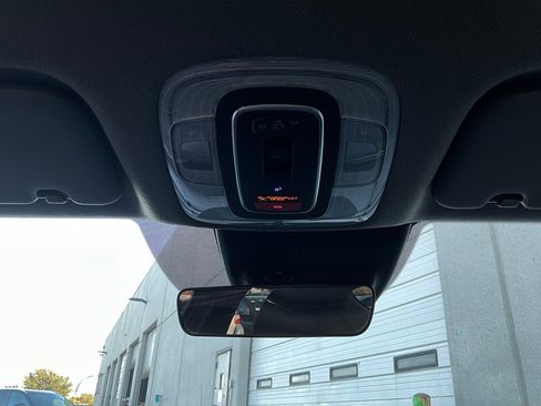 Used 2025 Hyundai Elantra SEL image 15