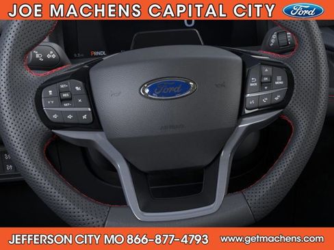 New 2026 Ford Explorer ST-Line w/ ST-Line Street Pack image 13