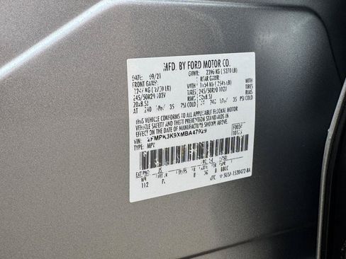 Used 2021 Ford Edge Titanium w/ Equipment Group 301A FWD image 34