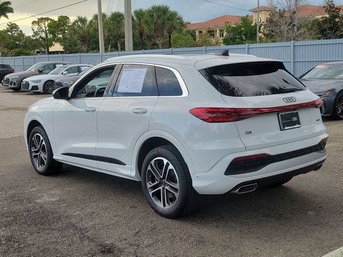 Certified 2025 Audi Q5 Premium Plus w/ Premium Plus AWD/4WD image 7