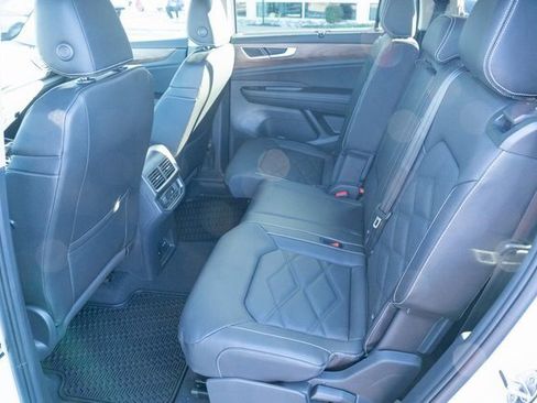 New 2026 Volkswagen Atlas SE image 29