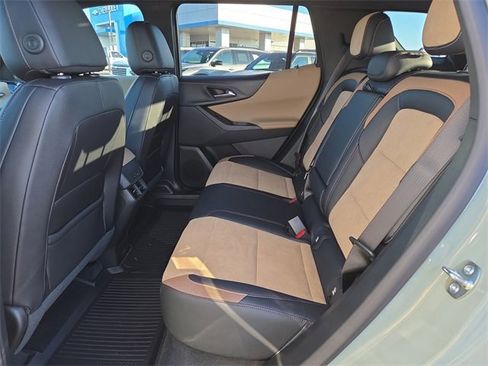 New 2026 Chevrolet Equinox ACTIV image 11