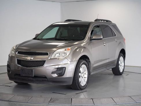 Used 2011 Chevrolet Equinox LT w/ Driver Convenience Package AWD/4WD image 3