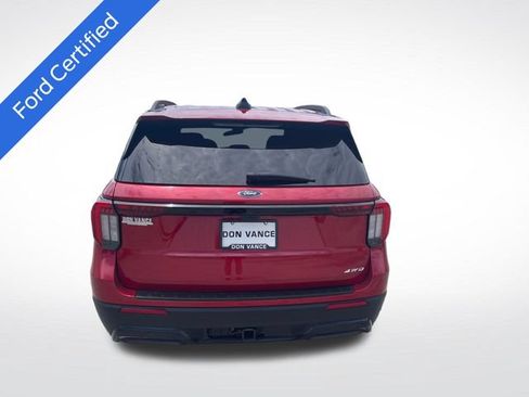 Certified 2025 Ford Explorer ST-Line w/ ST-Line Street Pack AWD/4WD image 4