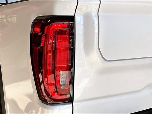 Used 2023 GMC Sierra 1500 Denali image 25
