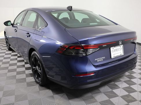 Used 2025 Honda Accord SE image 6