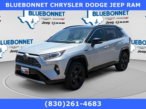 Used 2020 Toyota RAV4 XSE AWD/4WD image 1
