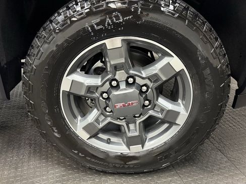 New 2026 GMC Sierra 2500 SLT w/ SLT Premium Package image 13