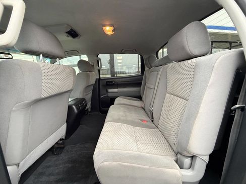 Used 2013 Toyota Tundra Grade 4x2 4dr CrewMax Cab Pick w/ Tow Pkg image 14