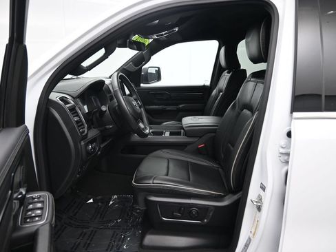 Used 2024 RAM 1500 Limited AWD/4WD image 22