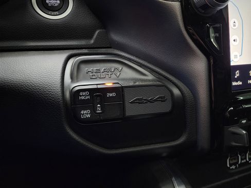 Used 2023 RAM 3500 Laramie w/ Night Edition image 45