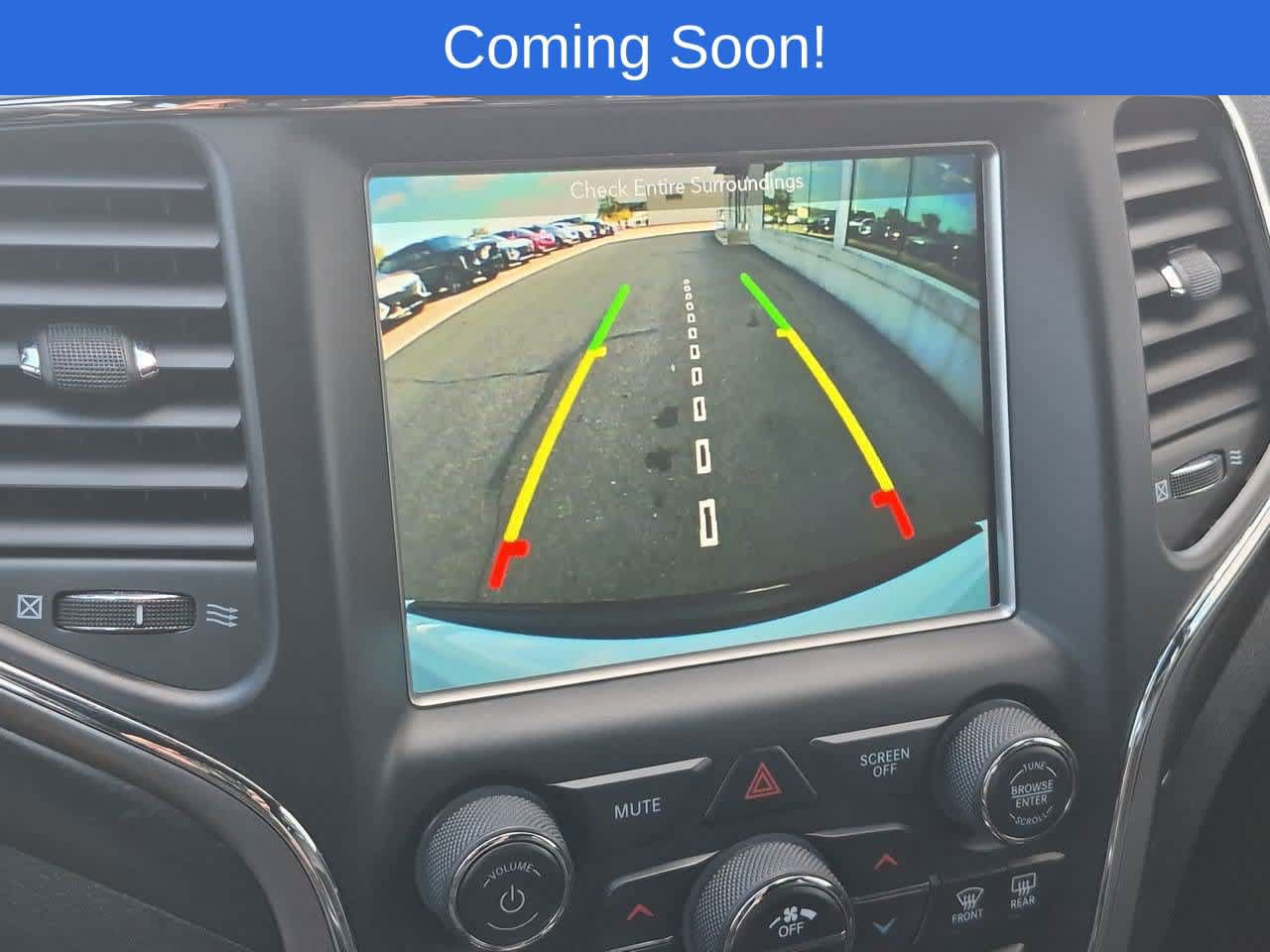 Used 2018 Jeep Grand Cherokee Altitude AWD/4WD image 29