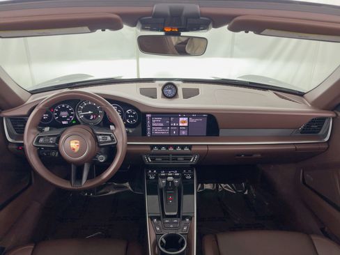 Used 2020 Porsche 911 Carrera S image 15