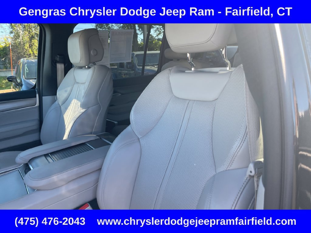 Certified 2025 Jeep Wagoneer Series II AWD/4WD image 55