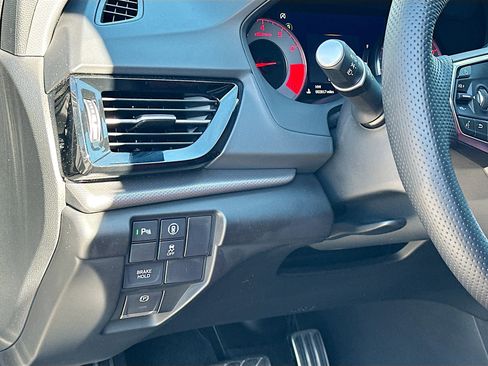 Used 2024 Acura RDX A-Spec image 9