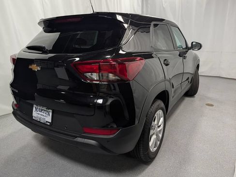 New 2026 Chevrolet TrailBlazer LS w/ LS Convenience Package FWD image 3
