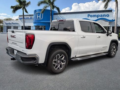 Used 2023 GMC Sierra 1500 SLT w/ SLT Premium Plus Package image 7